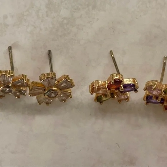Elegant Multi-Color Floral Earrings and clear flower set of 2 pair - Picture 2 of 5